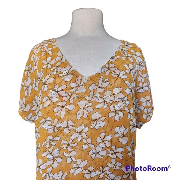 CABI FLORAL SHEER LINED V-NECK FLOWY SUMMER LIGHTWEIGHT BLOUSE SIZE MEDIUM EUC - Picture 5 of 8